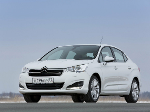 Коврики текстильные для Citroen C4 II (седан) 2013 - 2016