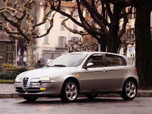 Коврики текстильные для Alfa Romeo 147 I (хэтчбек 5 дв / 937B, 937A) 2000 - 2004